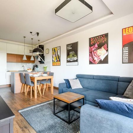 Cinema Apartment - Варшава Экстерьер фото