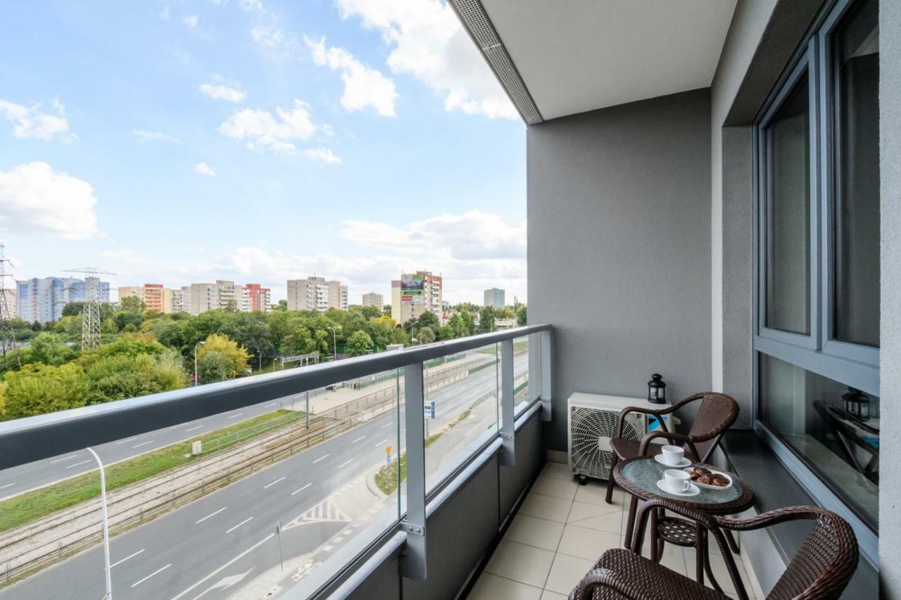 Cinema Apartment - Варшава Экстерьер фото