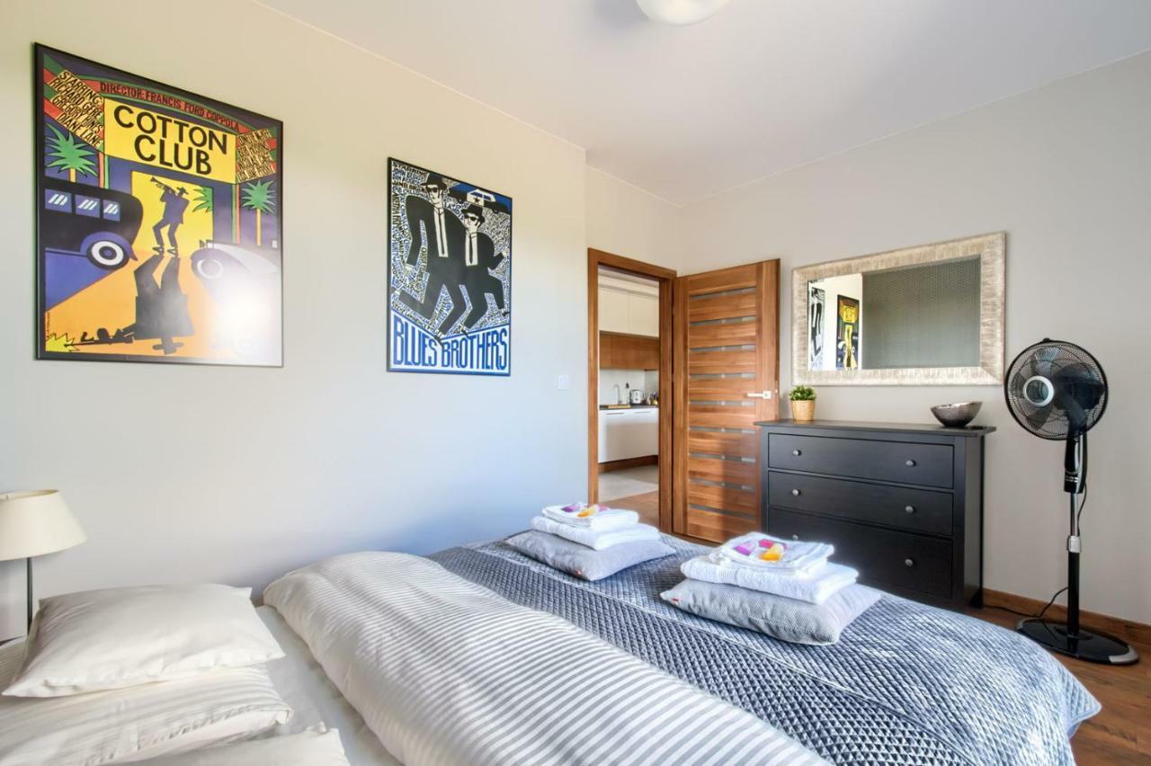 Cinema Apartment - Варшава Экстерьер фото