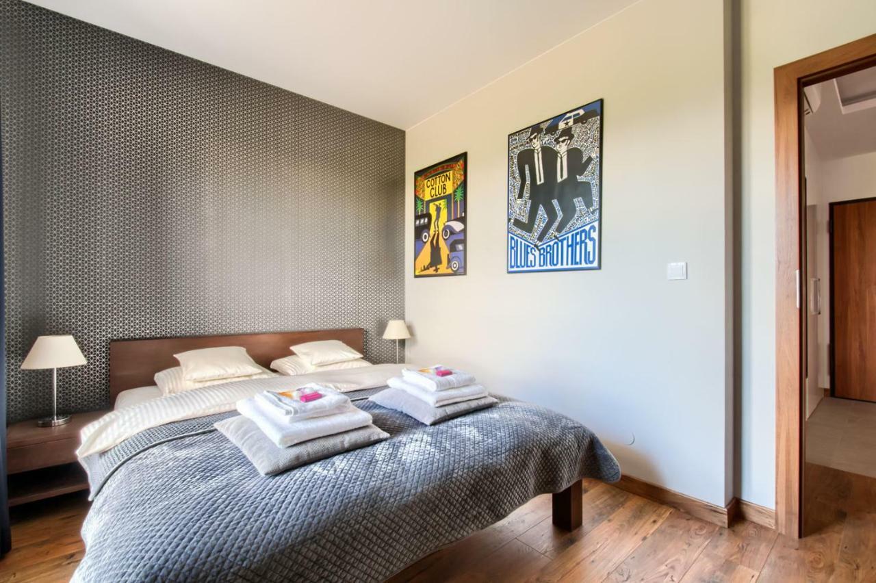 Cinema Apartment - Варшава Экстерьер фото